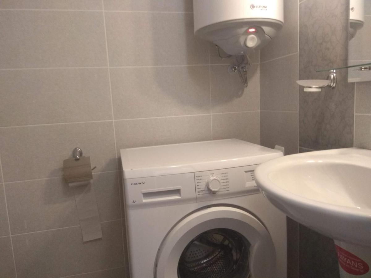 Gabi Appartement Primorsko Buitenkant foto