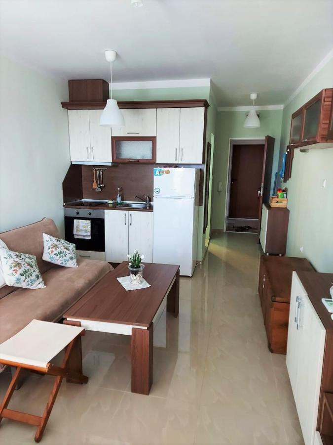 Gabi Appartement Primorsko Buitenkant foto
